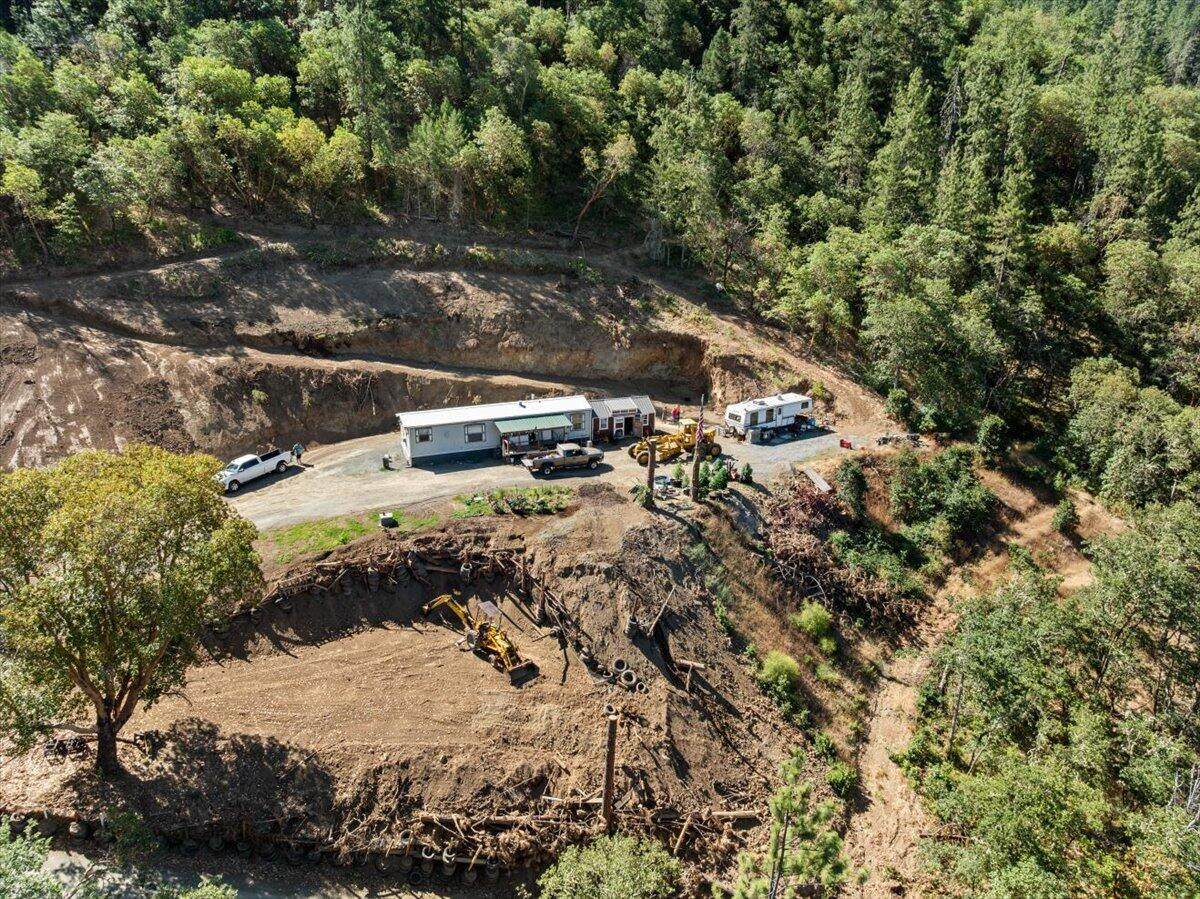 1050 Wards Creek Road - Photo 1