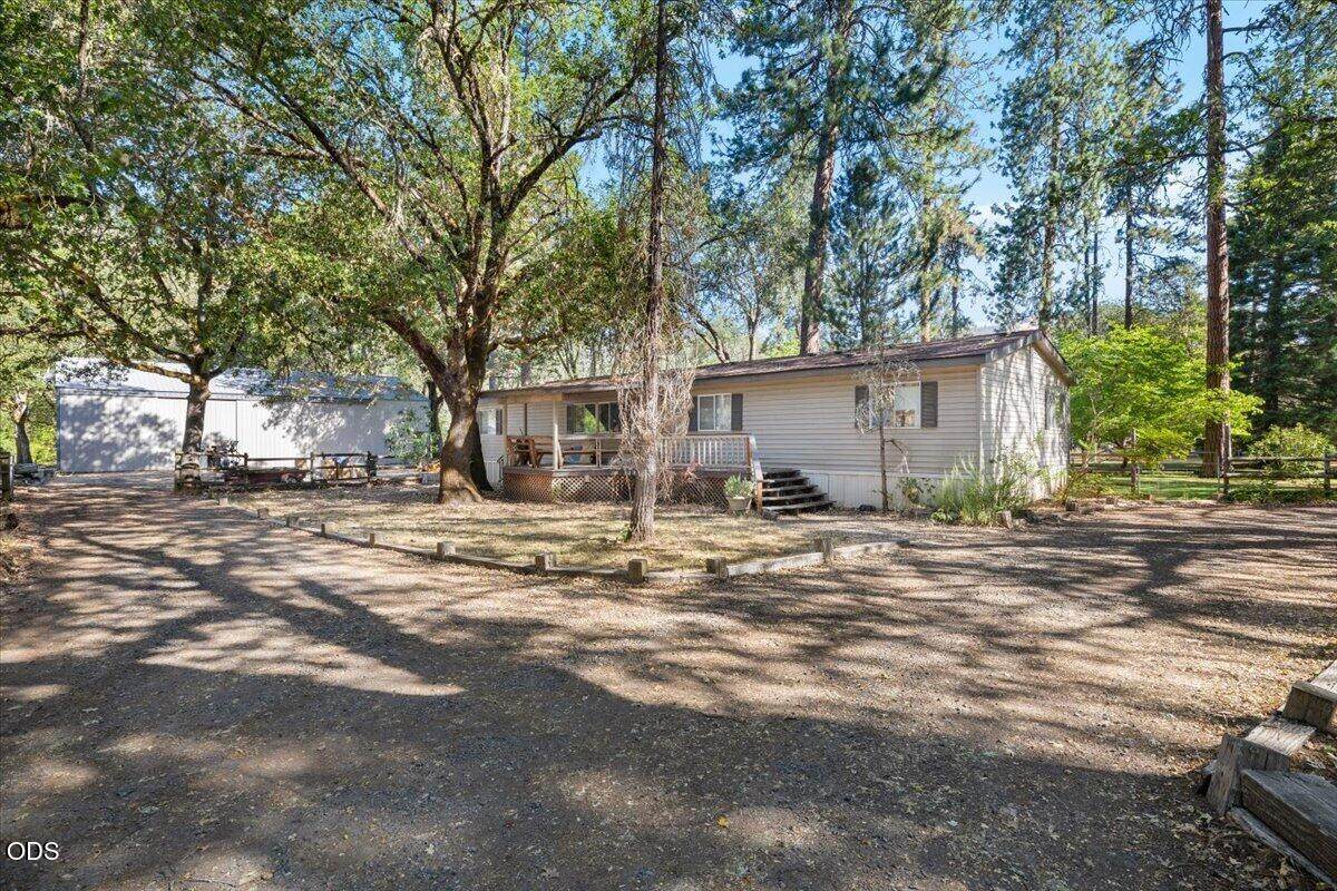 1401 Upper River Road - Photo 1