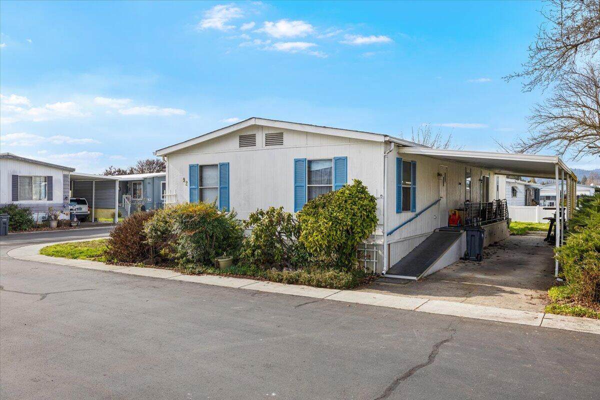 301 Freeman Road - Photo 1