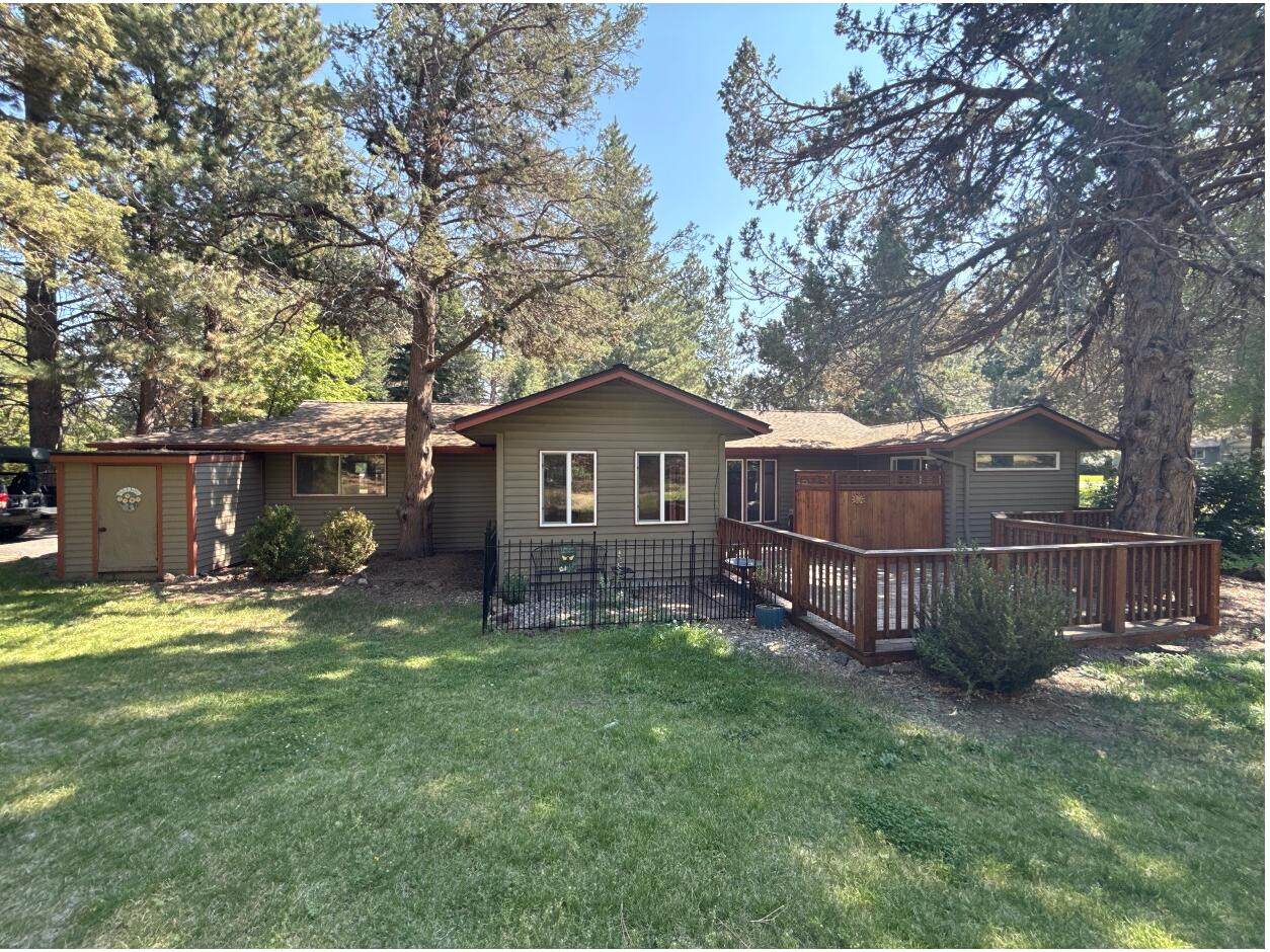 20783 Canterbury Court - Photo 1