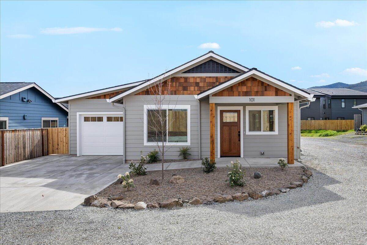101 Gangnes Drive - Photo 1