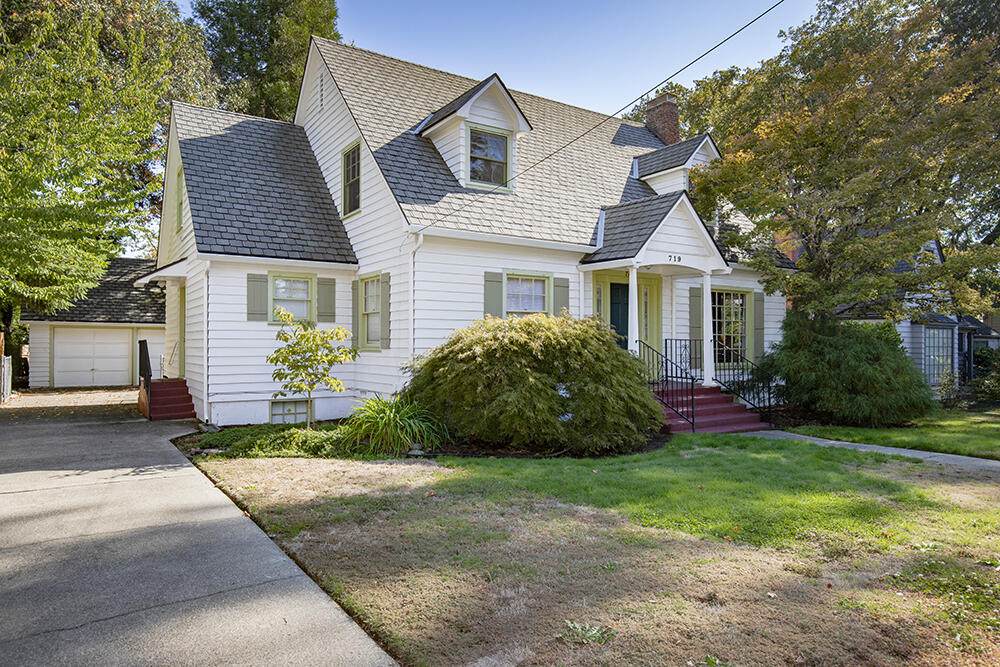 719 3rd Street - Photo 1