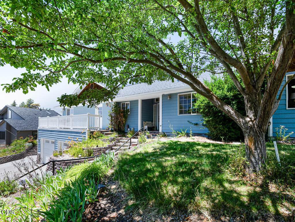 134 Ridgecrest Drive - Photo 1