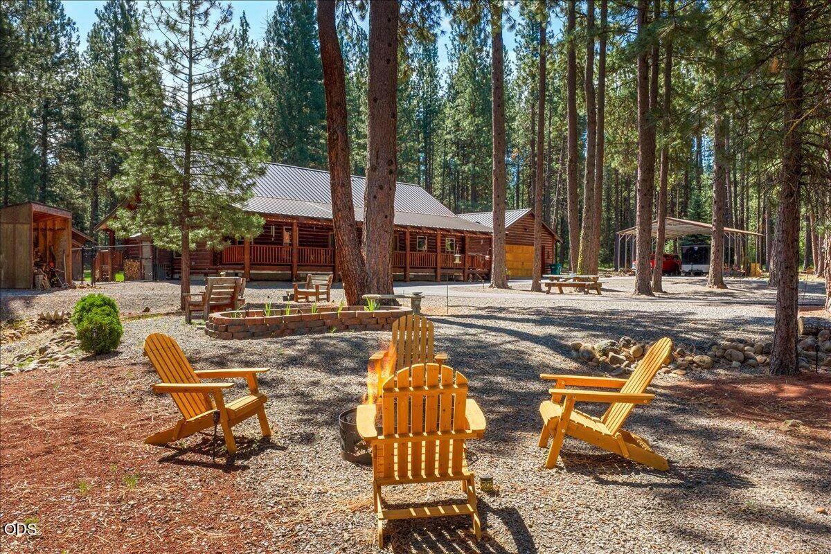 22719 Horseshoe Way - Photo 1