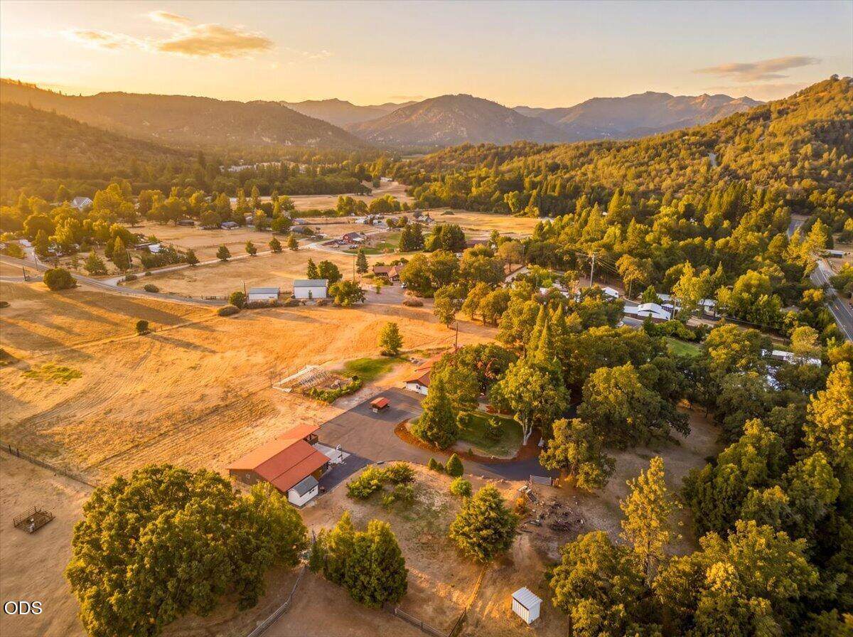 5485 Kane Creek Road - Photo 1