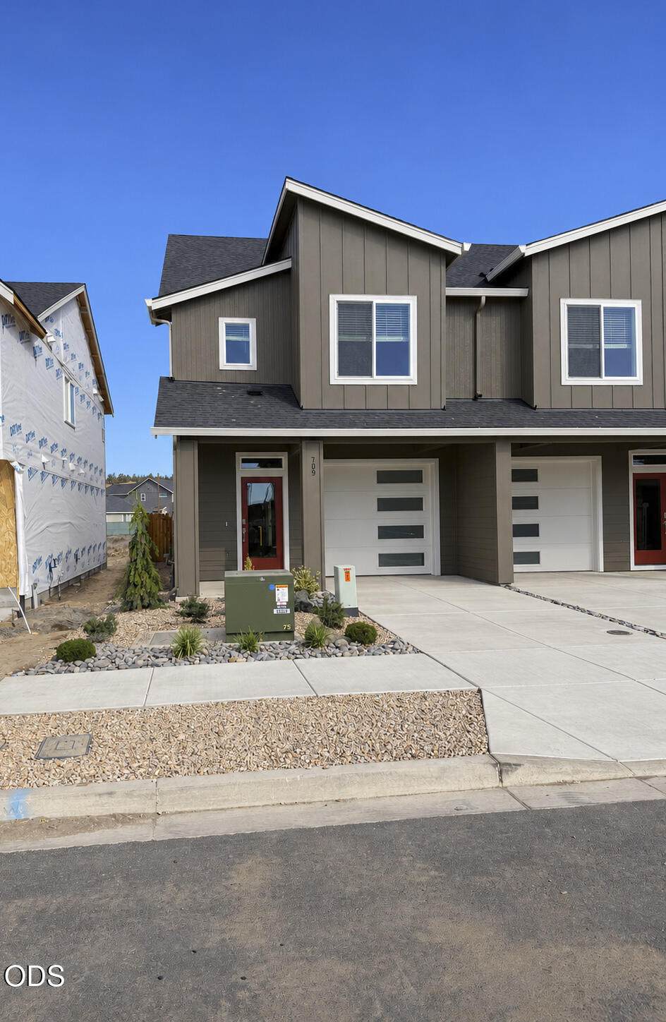 709 Walnut Avenue - Photo 1