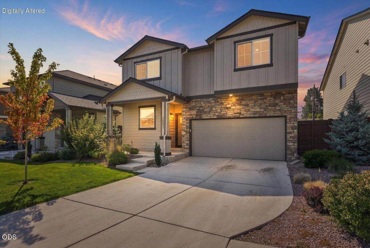 20621 Gemstone Avenue - Photo 1