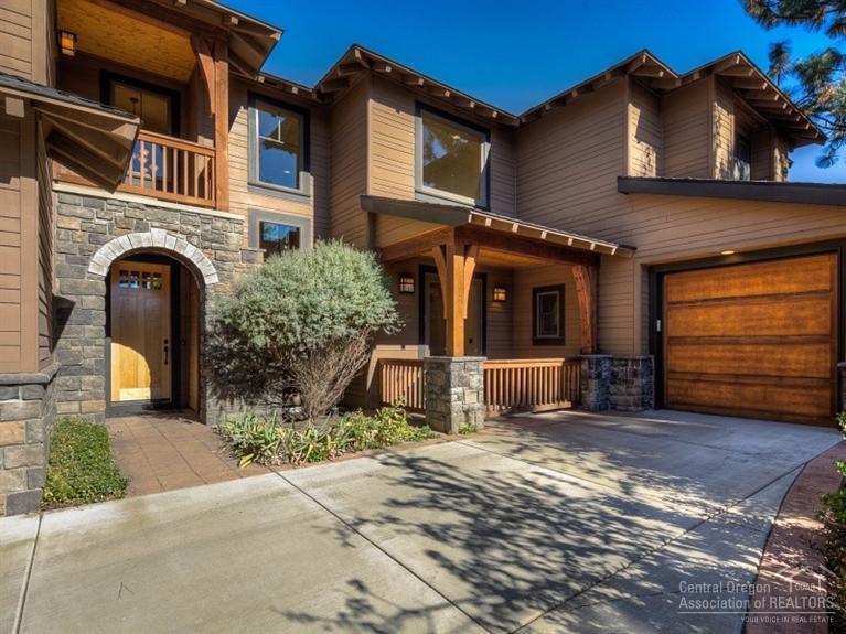 19692 Hollygrape Street - Photo 1