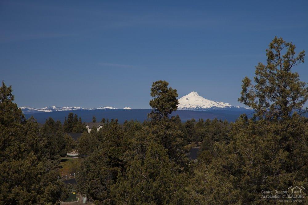 713 Highland View Loop - Photo 1