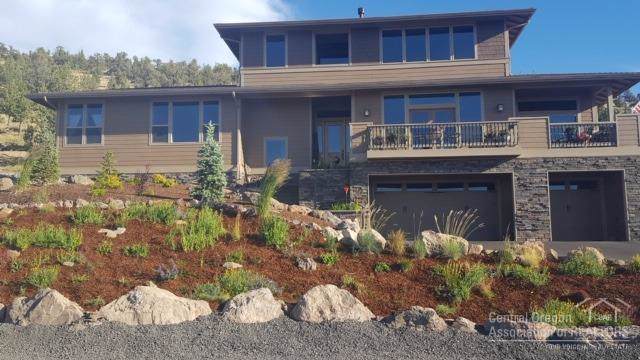 864 Highland View Loop - Photo 1