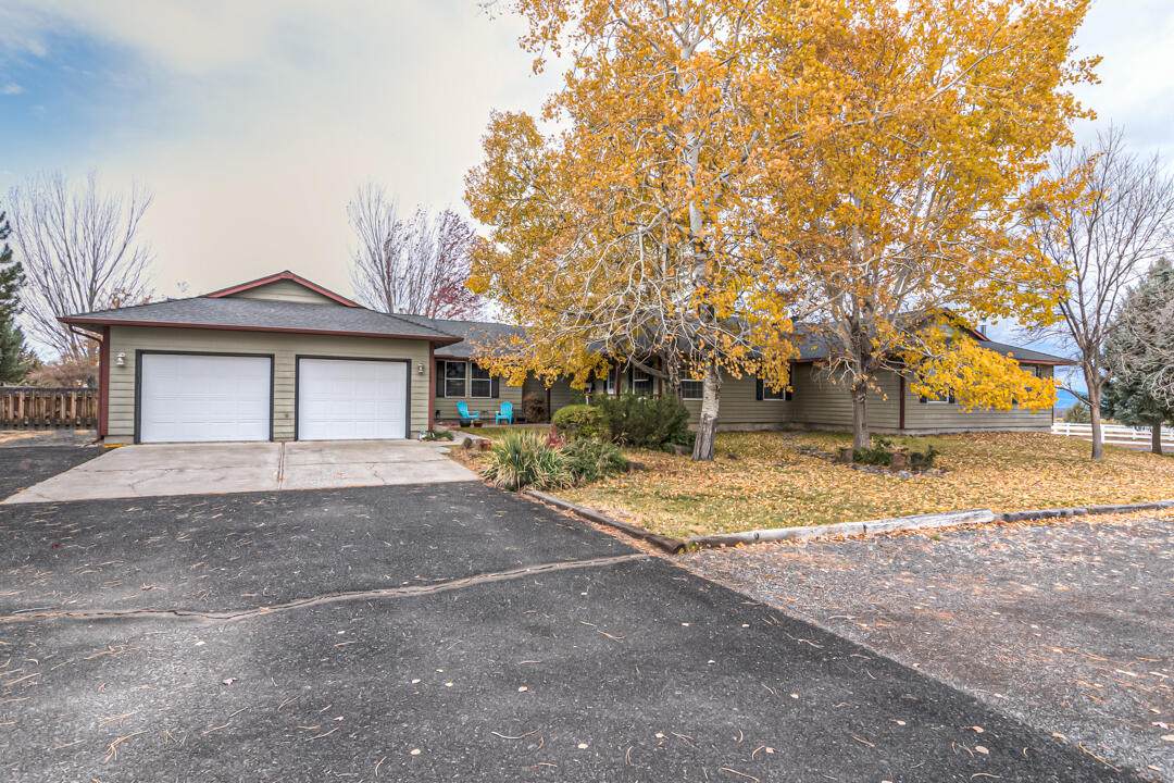 7949 Yahooskin Drive - Photo 1