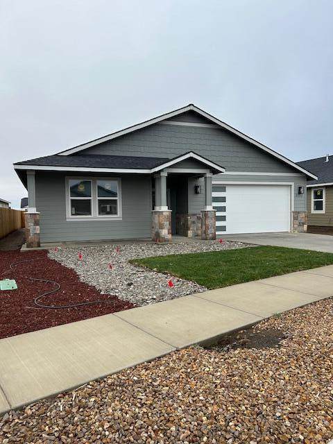 3133 Cedar Avenue - Photo 1