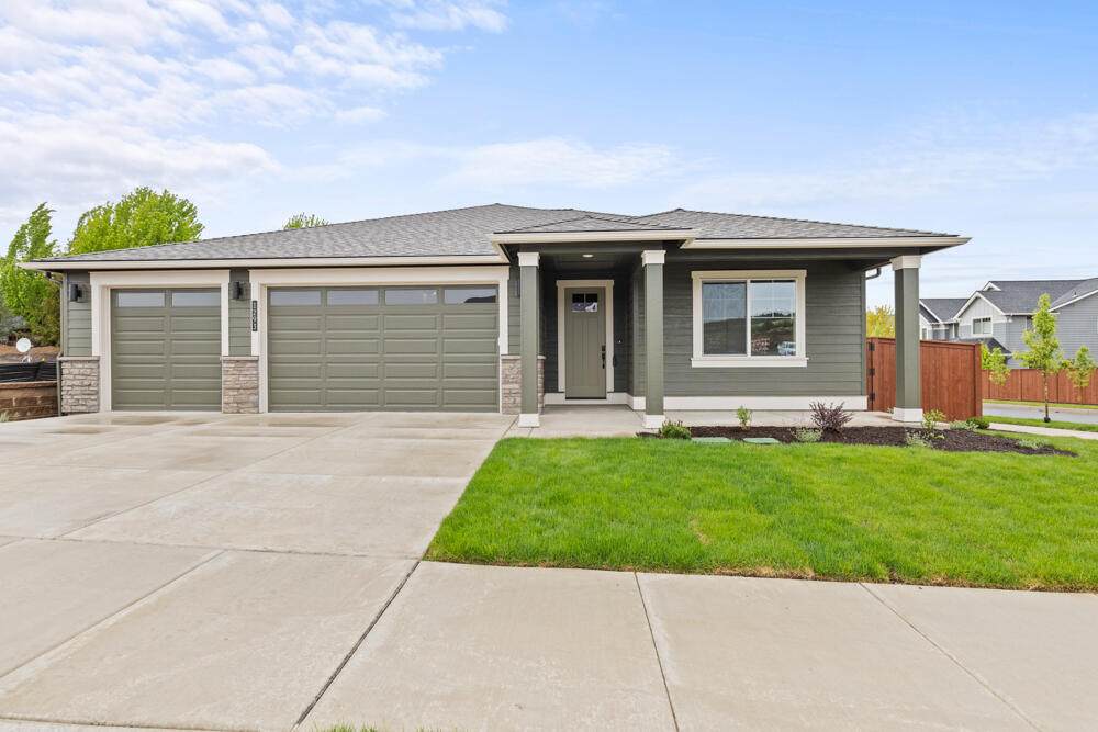 1293 Whistle Way - Photo 1