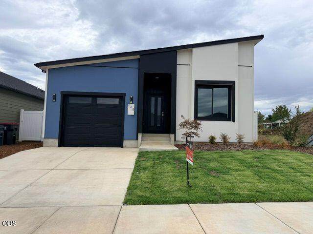646 Terrazzo Way - Photo 1