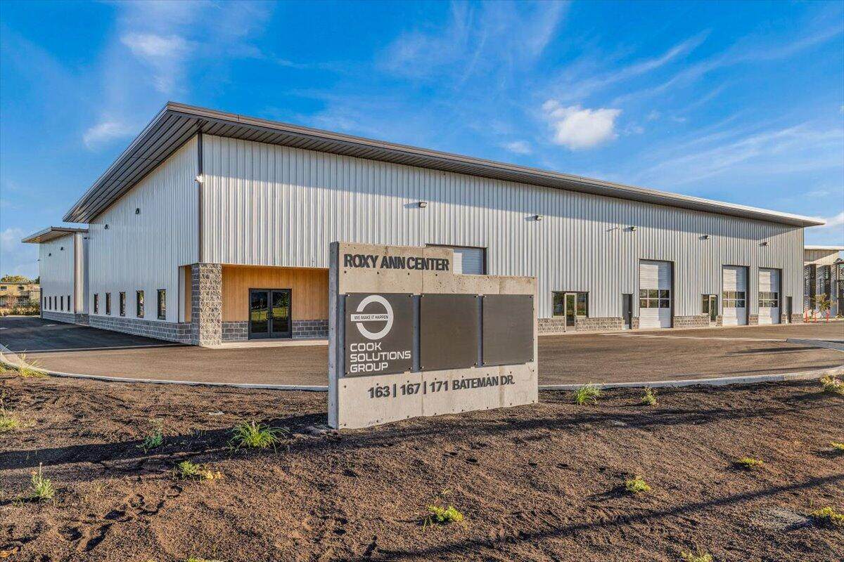 171 Bateman Drive - Photo 1