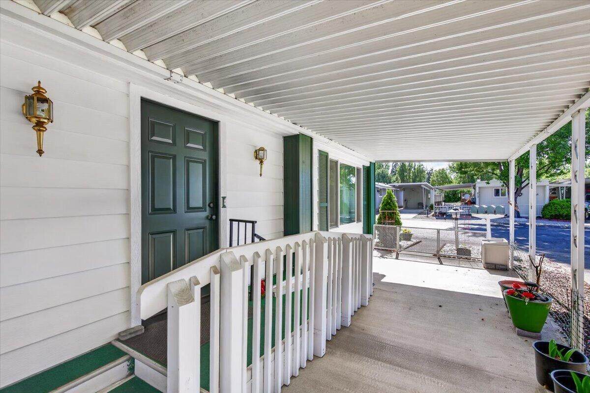 2252 Table Rock Road - Photo 1