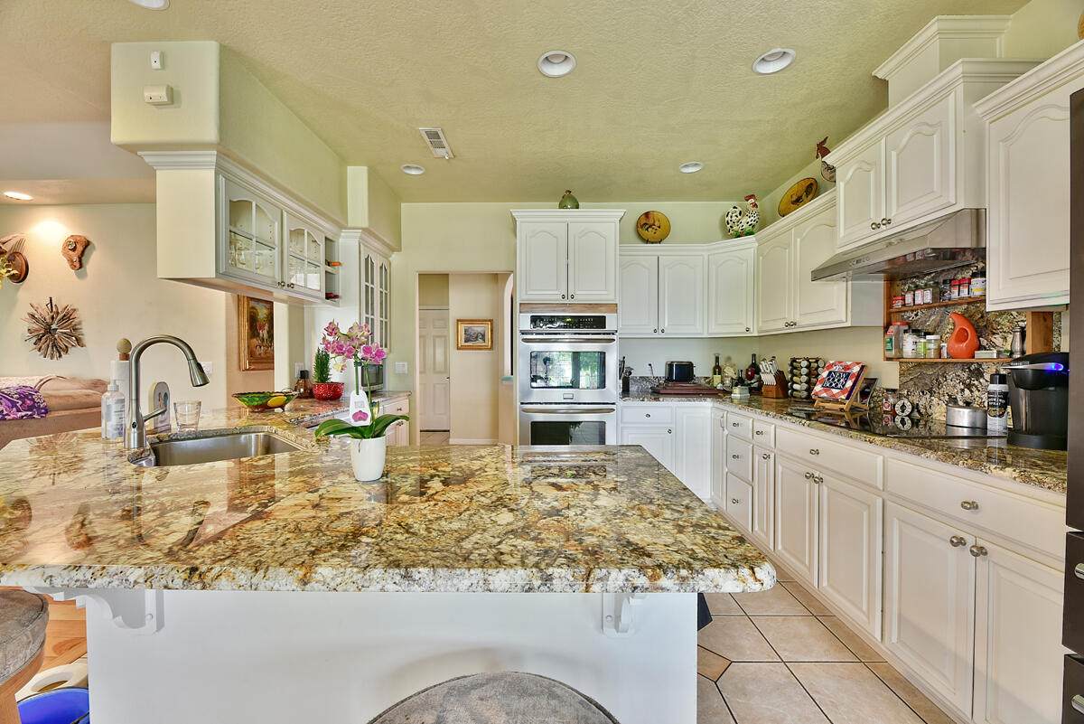 11750 Duggan Road - Photo 1
