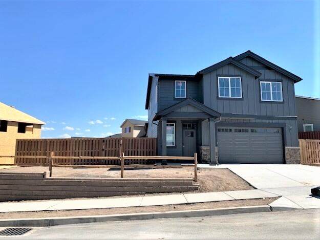 1575 Rosemont Street - Photo 1