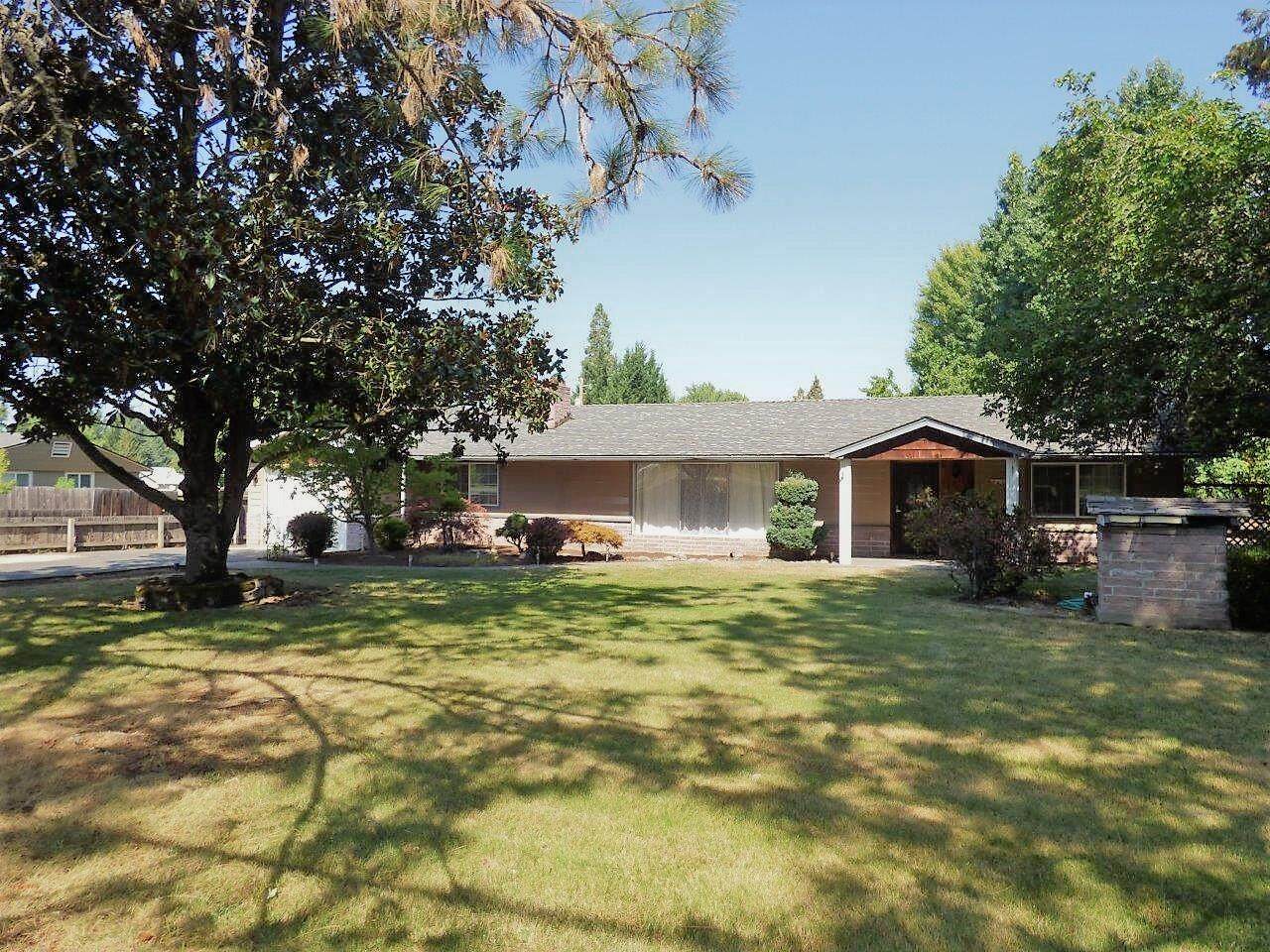 822 Harbeck Road - Photo 1