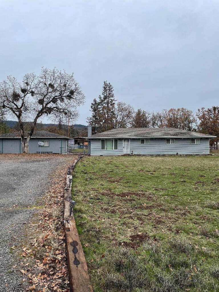 6355 Rogue River Drive - Photo 1