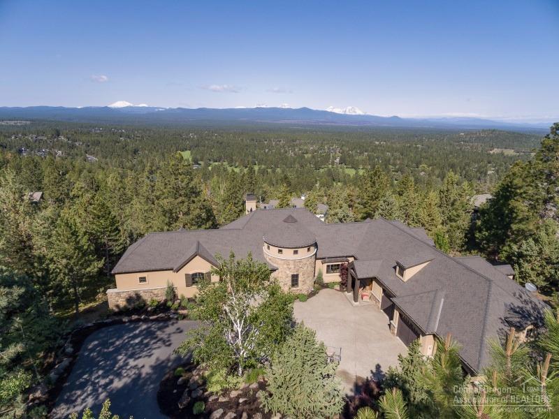 2981 Starview Drive - Photo 1