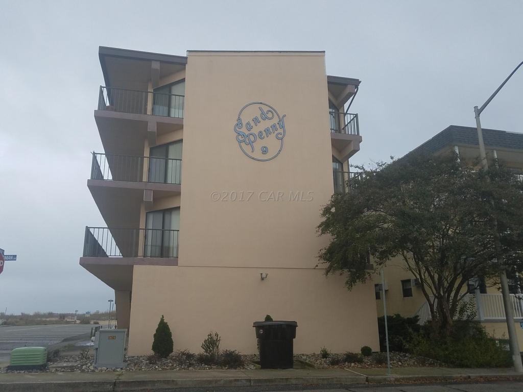 9 128th St - Photo 1