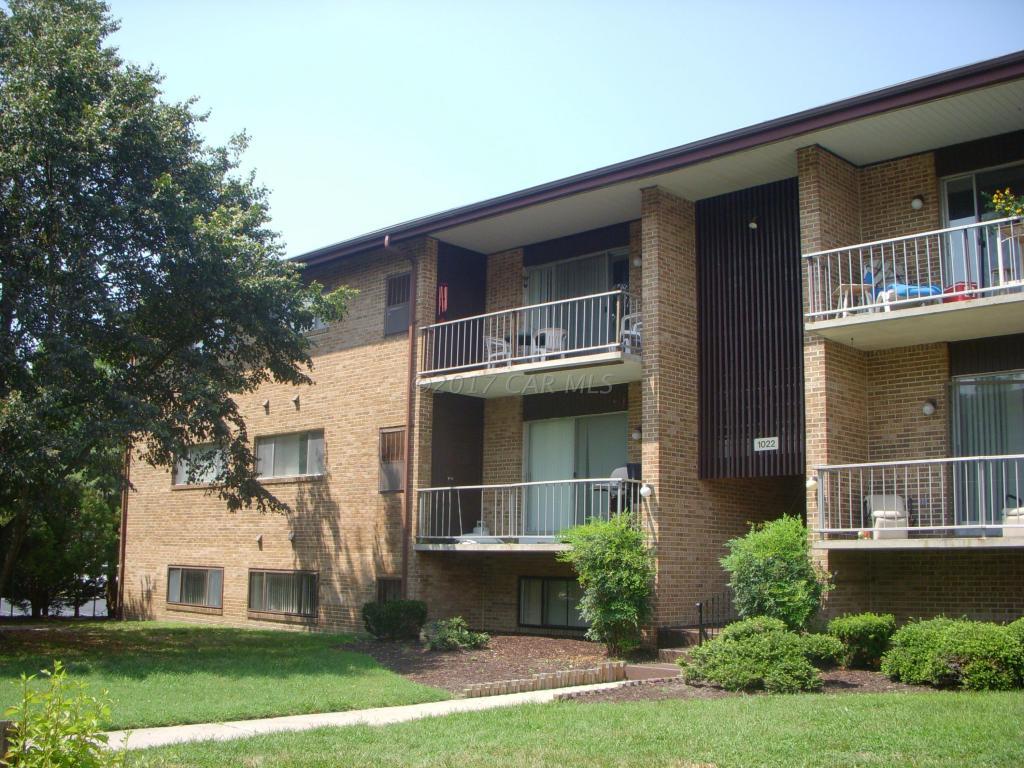 1022 Adams Ave - Photo 1