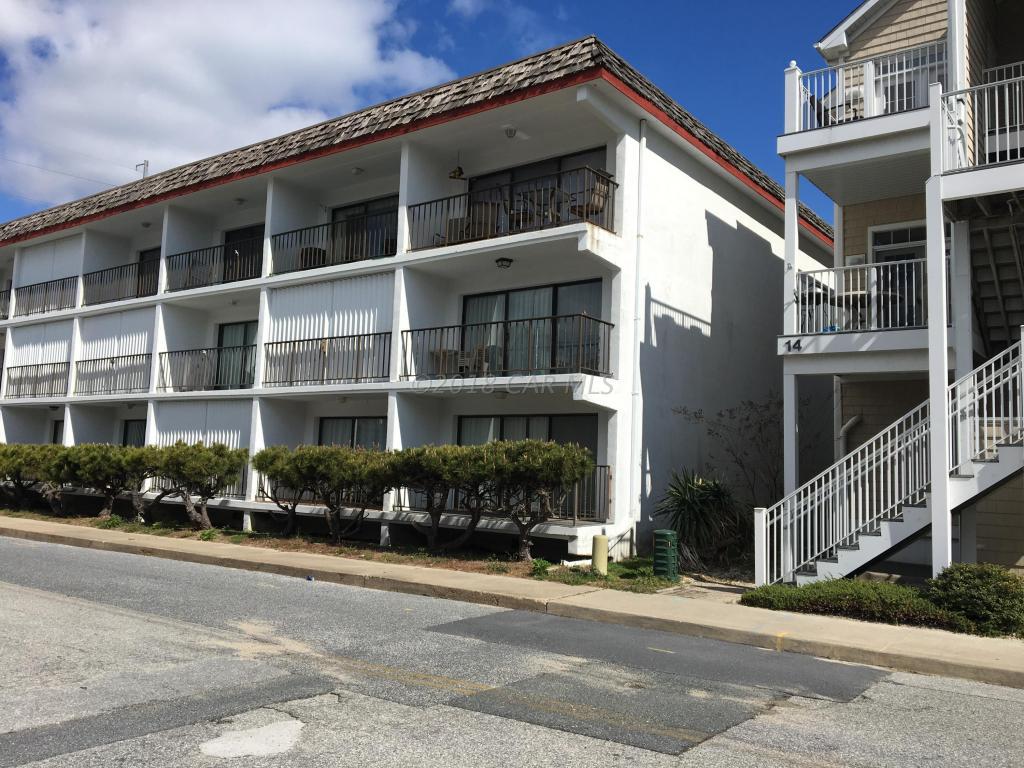 16 62nd St - Photo 1