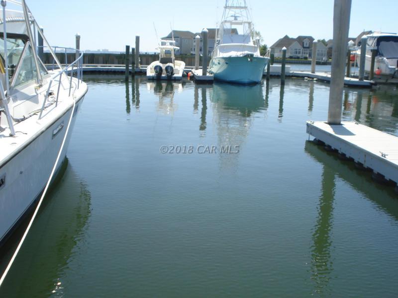 48 Pines Point C - Photo 1
