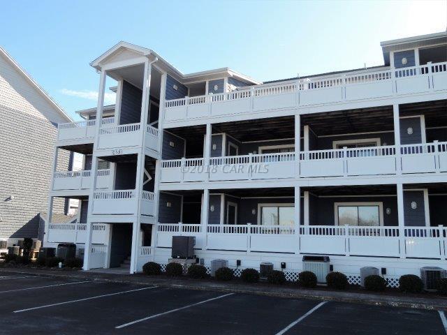 201 Heron Dr - Photo 1