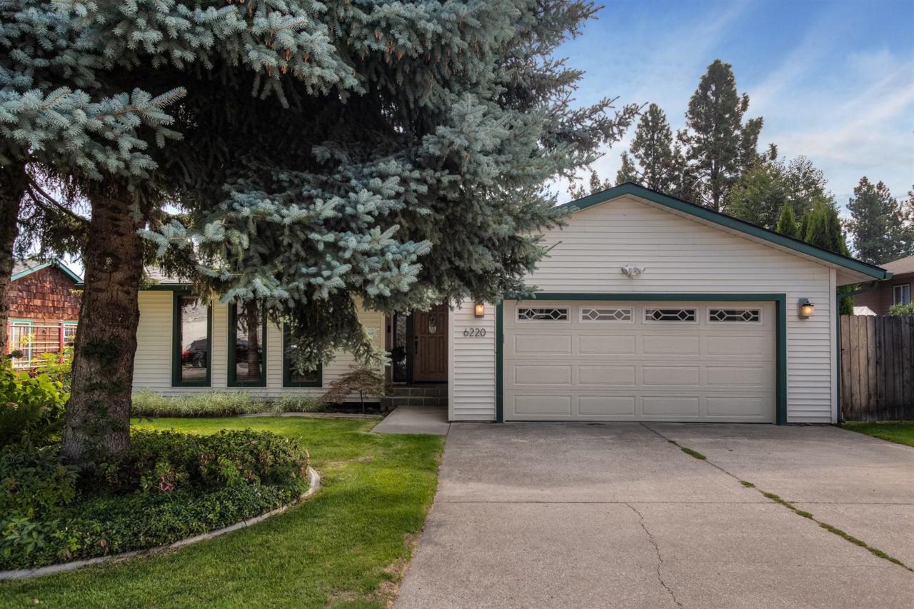 6220 Galewood Dr - Photo 1
