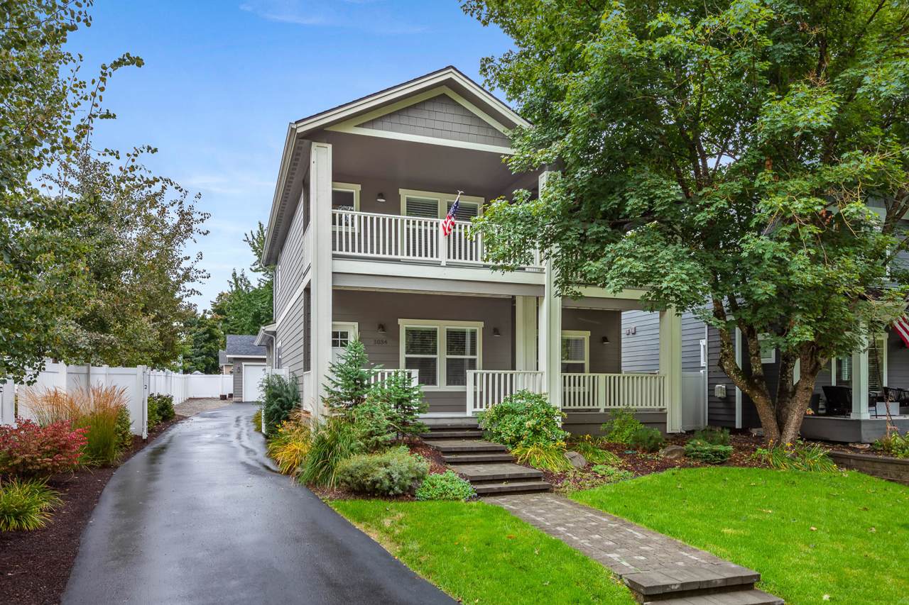 1034 Government Way - Photo 1
