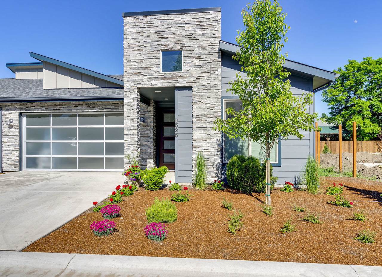 9526 La Costa Ct - Photo 1