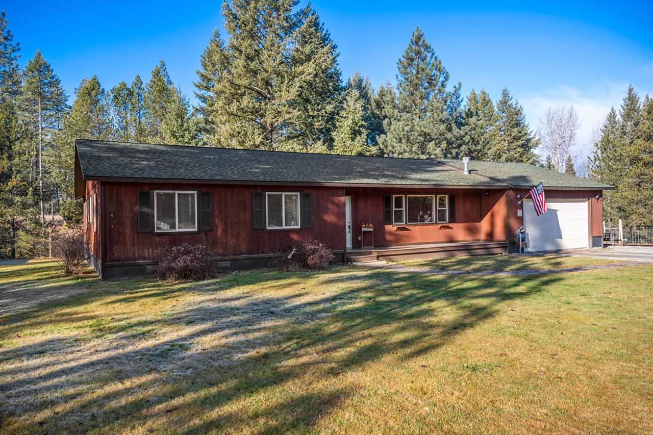 110 Blackthorn Rd - Photo 1