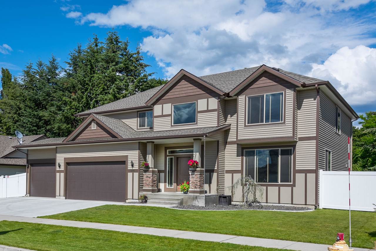 8448 Salmonberry Loop - Photo 1
