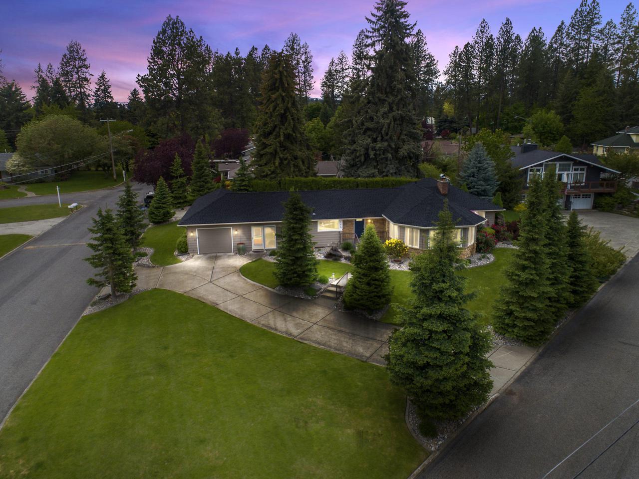 109 Lakeview Dr - Photo 1