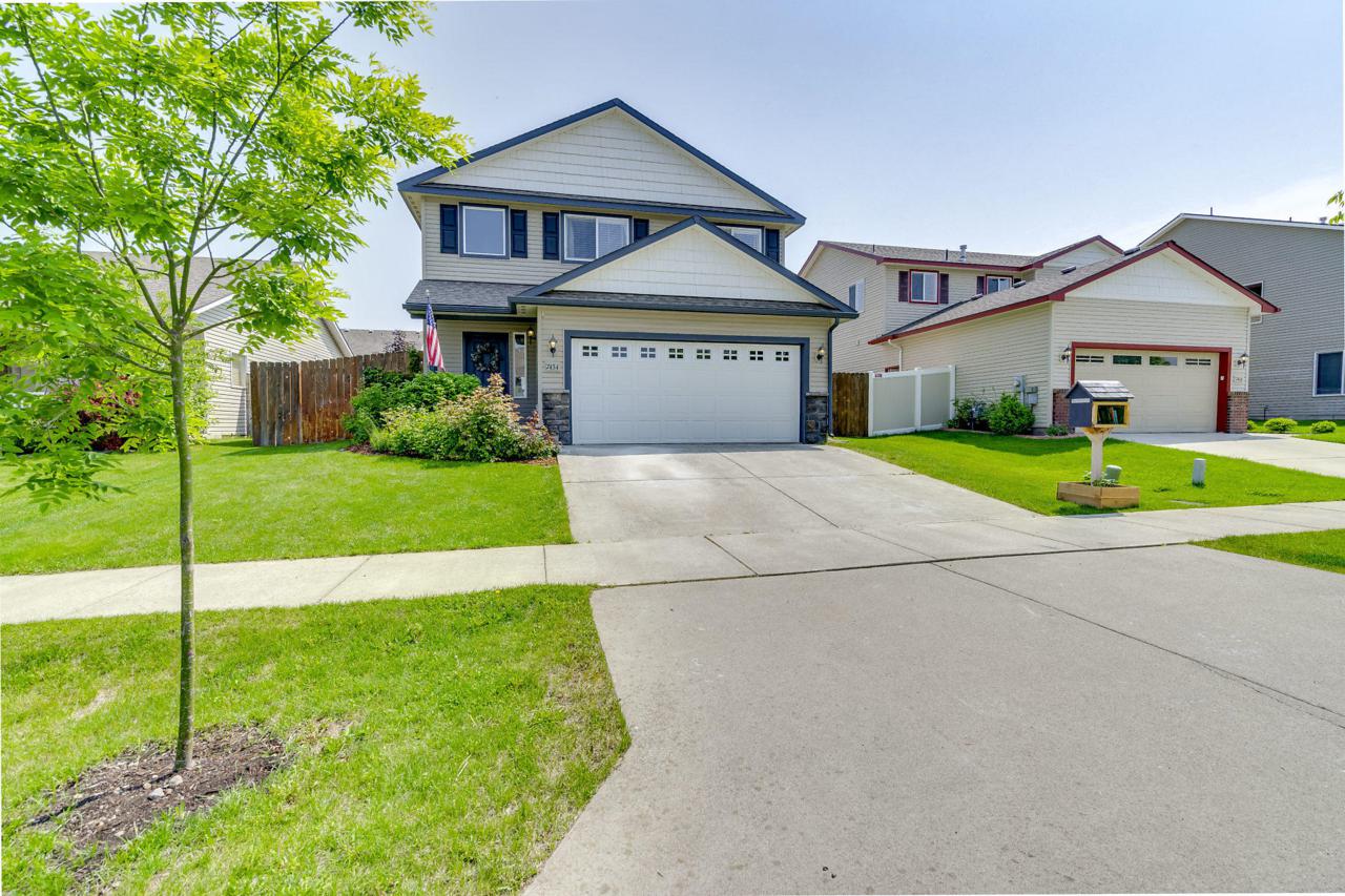 7434 Bedford Ln - Photo 1