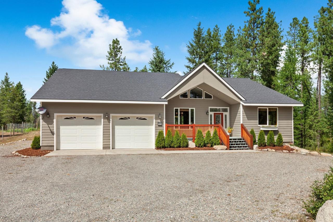 14235 Coeurdalene Dr - Photo 1