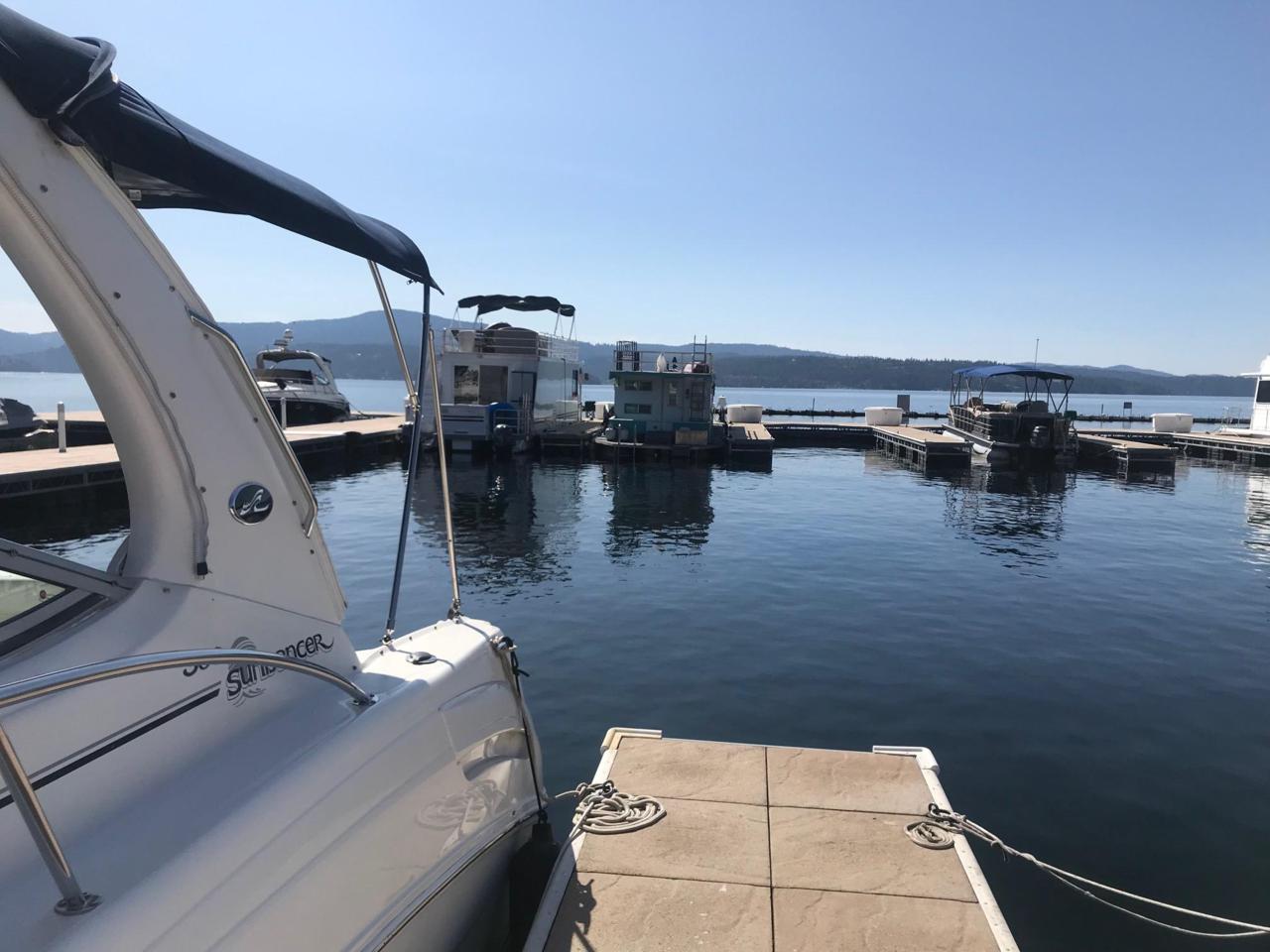 1100 Lakeshore Dr - Photo 1