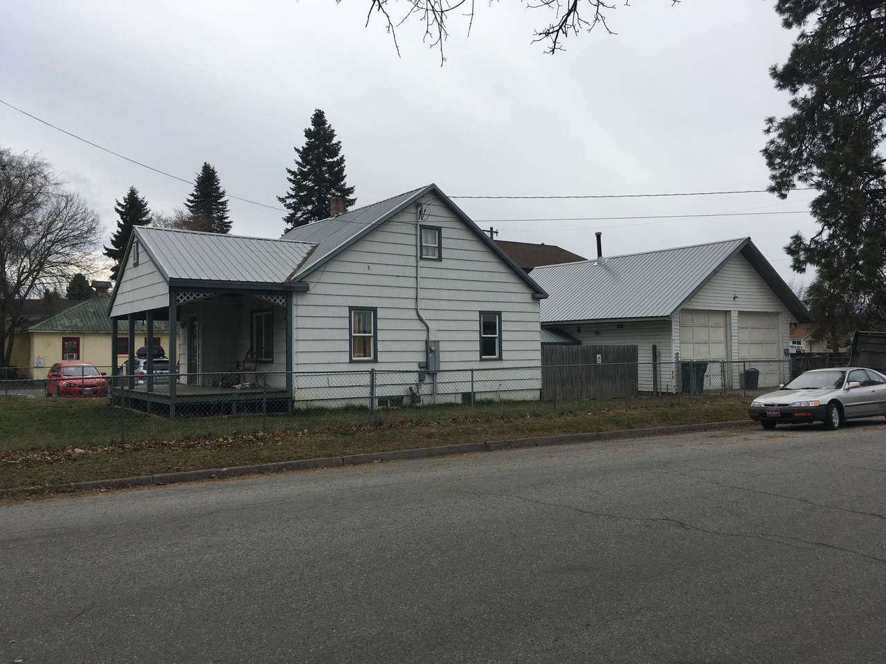 1721 3RD St - Photo 1