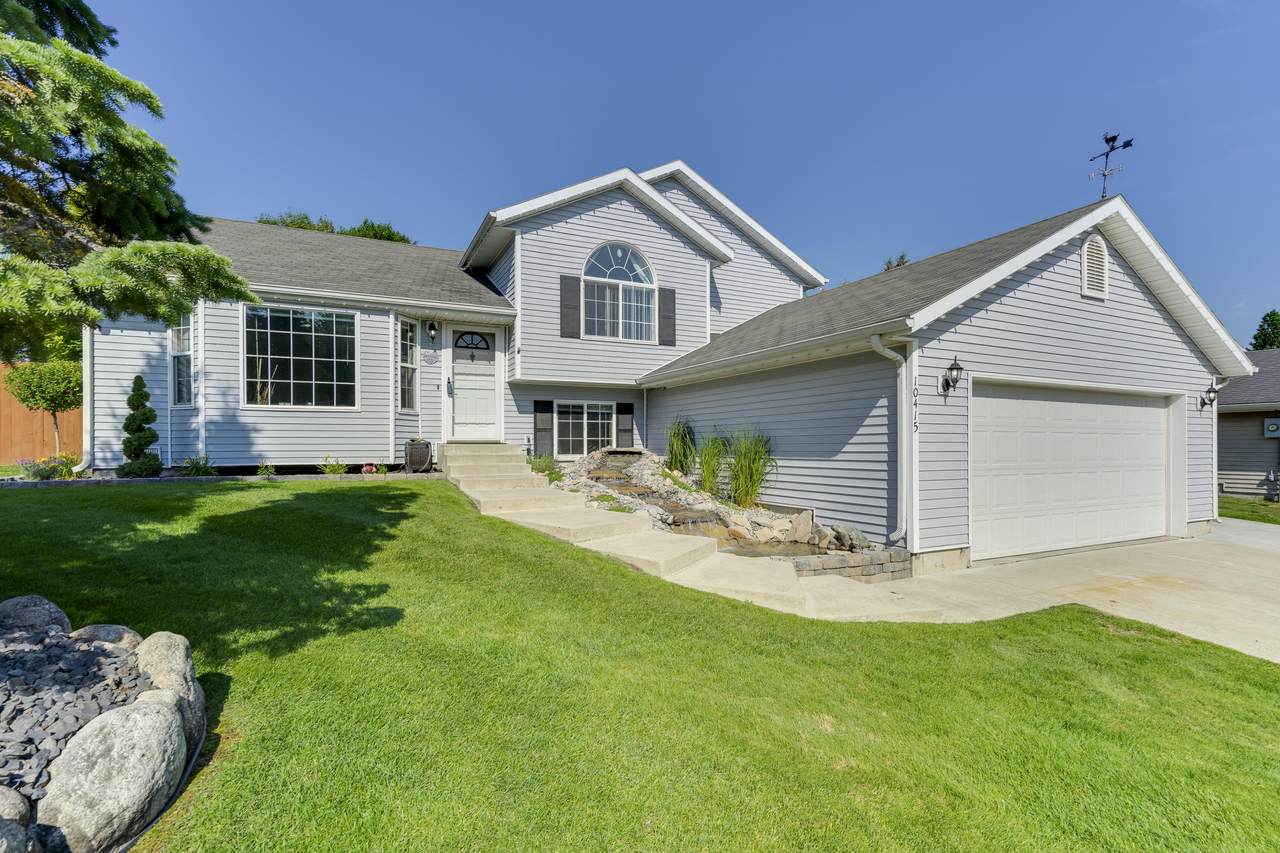 10415 Crimson Dr - Photo 1