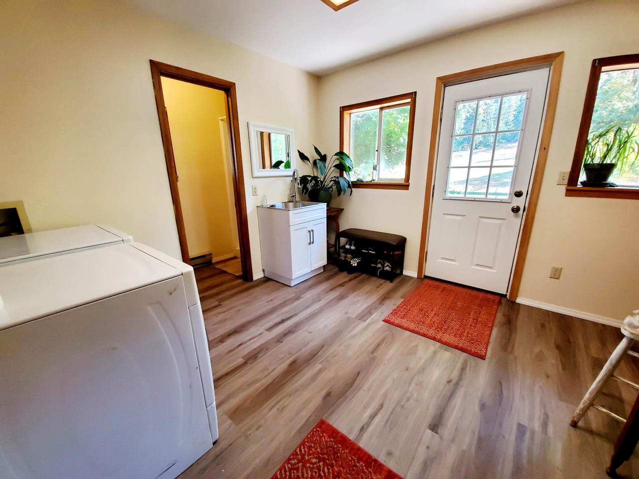 134 Sunset View St - Photo 1