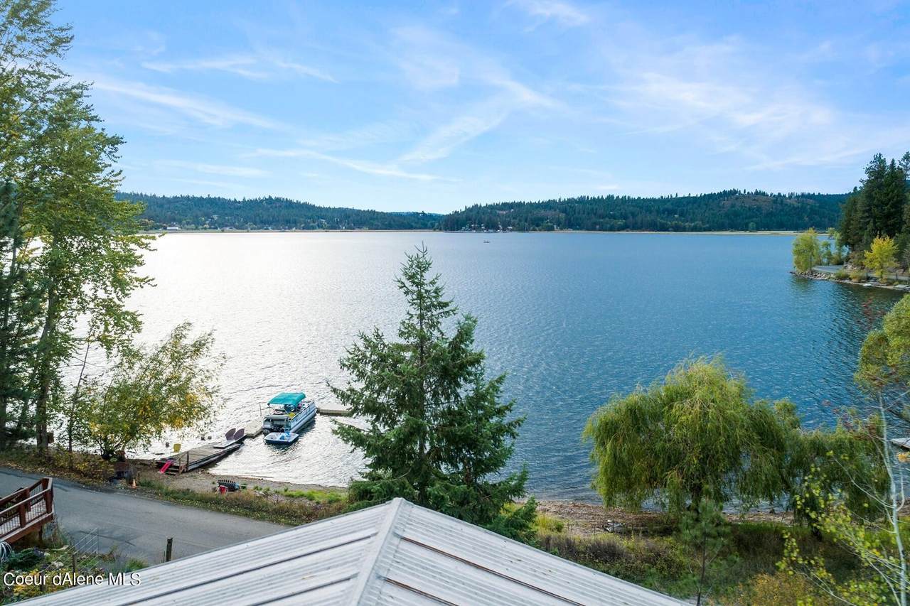 12223 Woodland Beach Dr - Photo 1