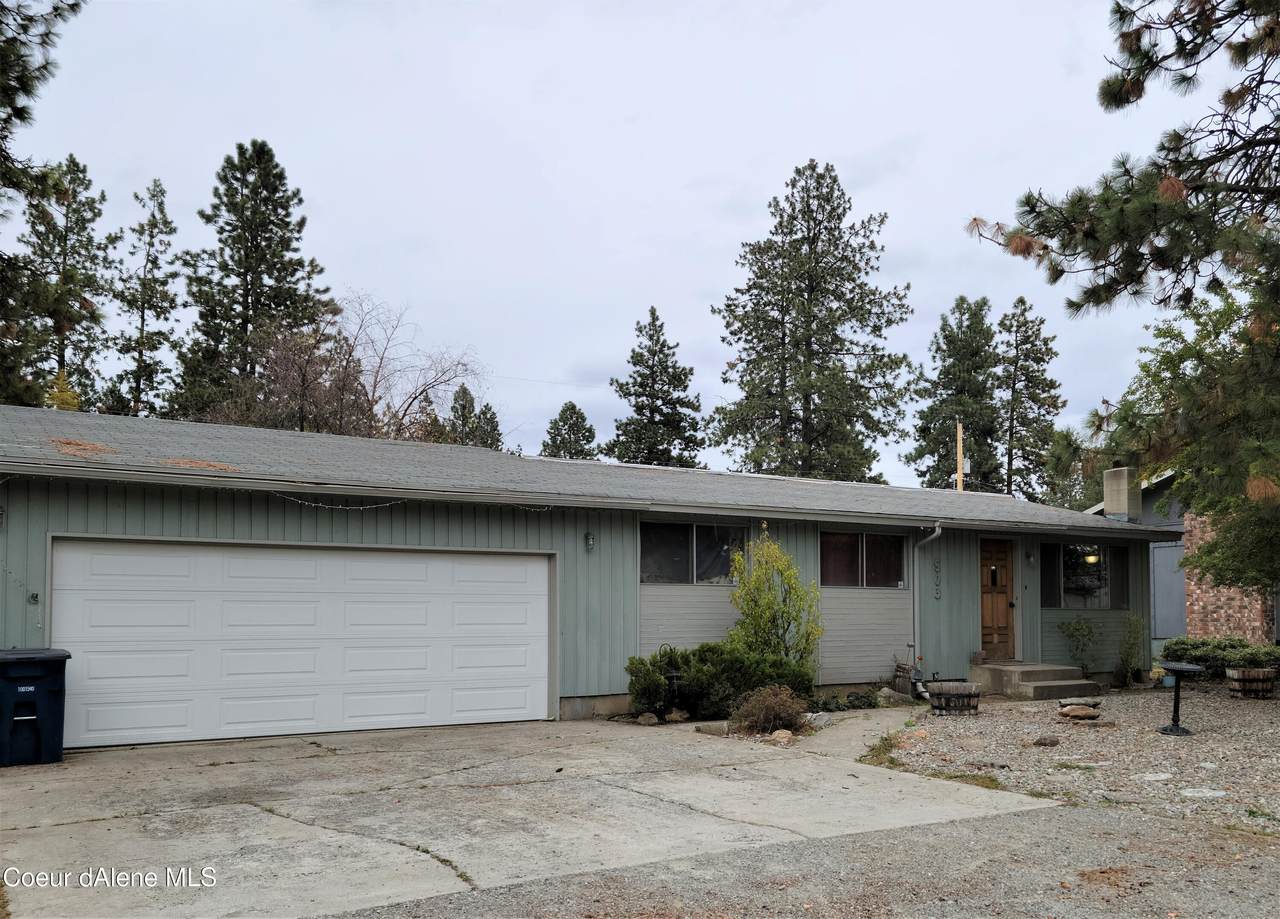 503 10TH Ave - Photo 1