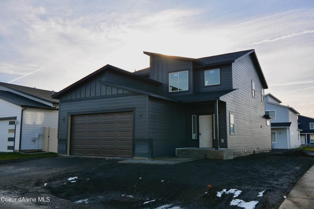 4256 Donovan Ln - Photo 1