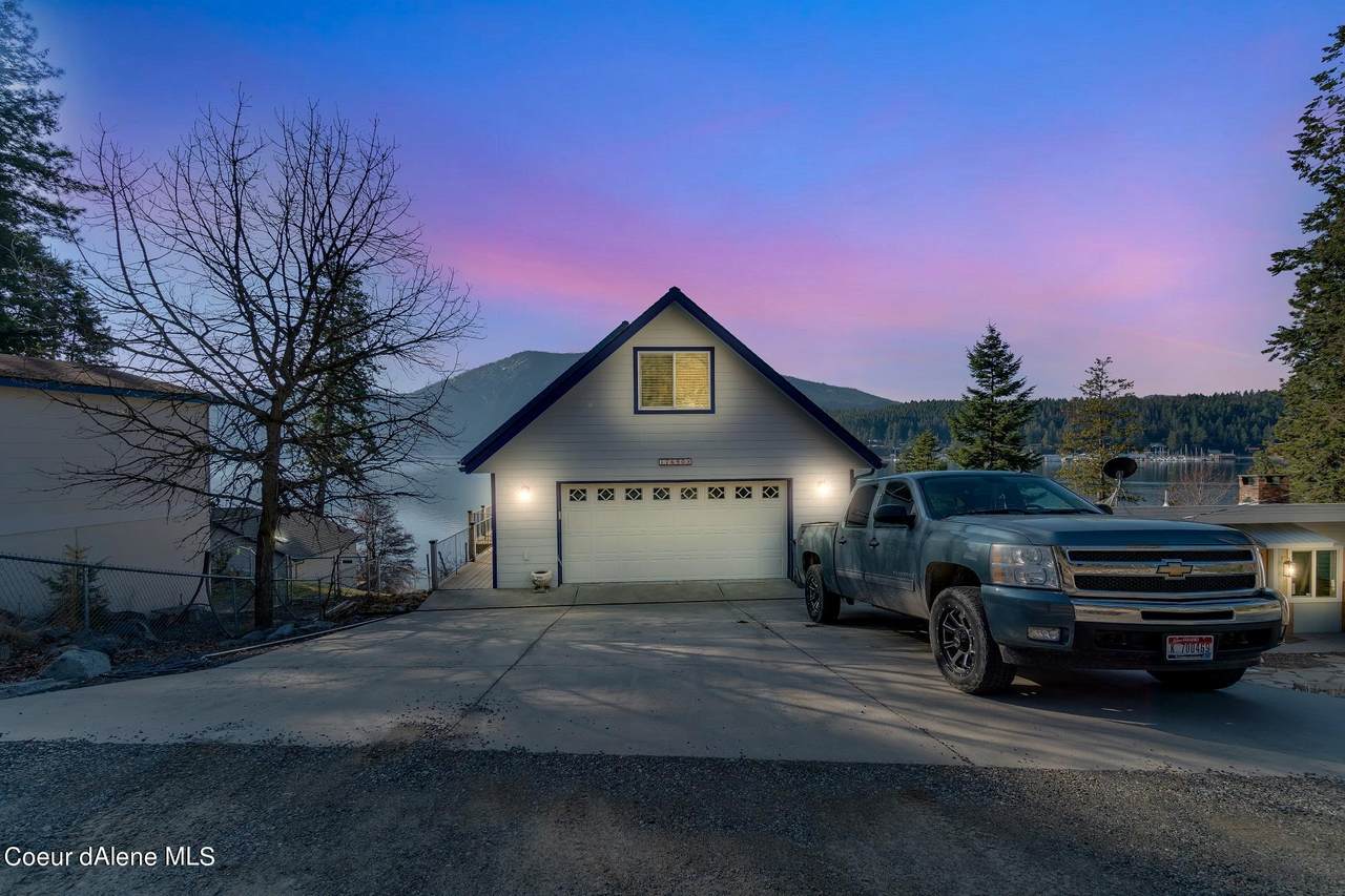 17690 North Shore Ln - Photo 1