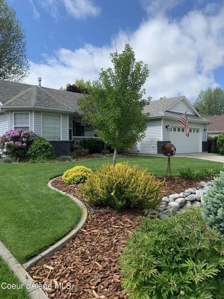 9271 Castle Way - Photo 1