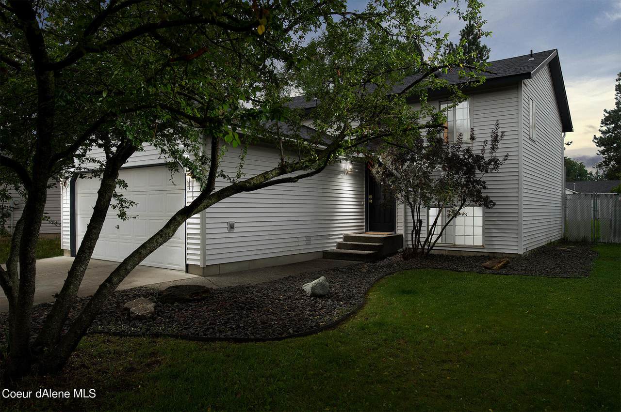 108 15TH Ave - Photo 1