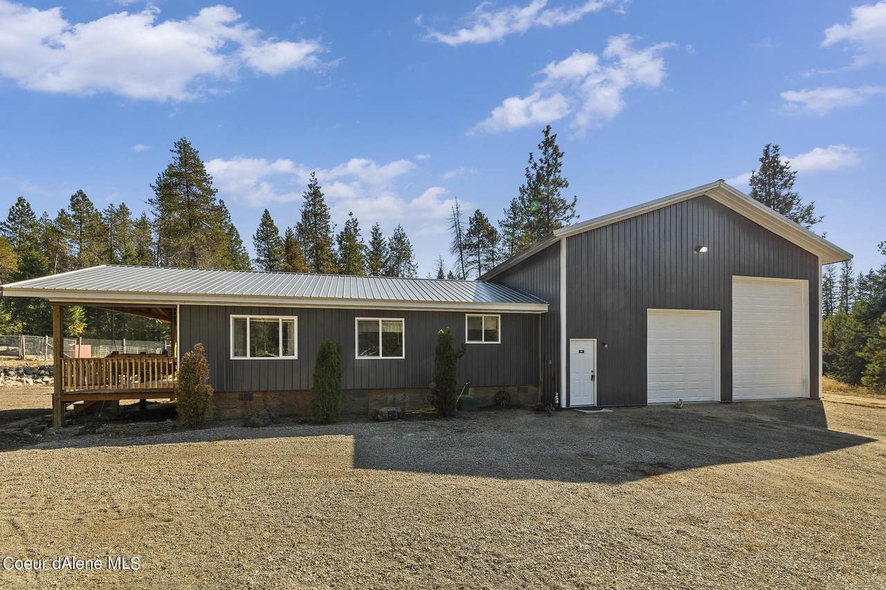 345 Pine View Ln - Photo 1