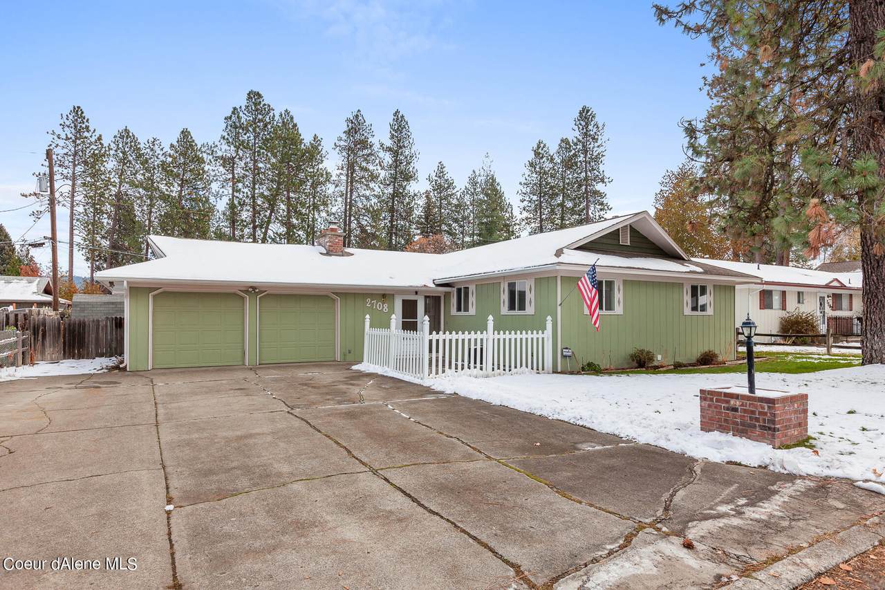 2708 7TH St - Photo 1